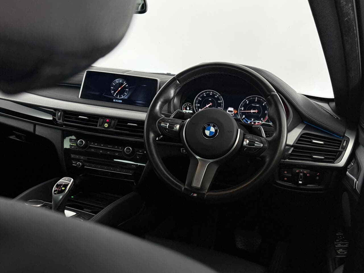 BMW X6 thumbnail Steering Wheel
