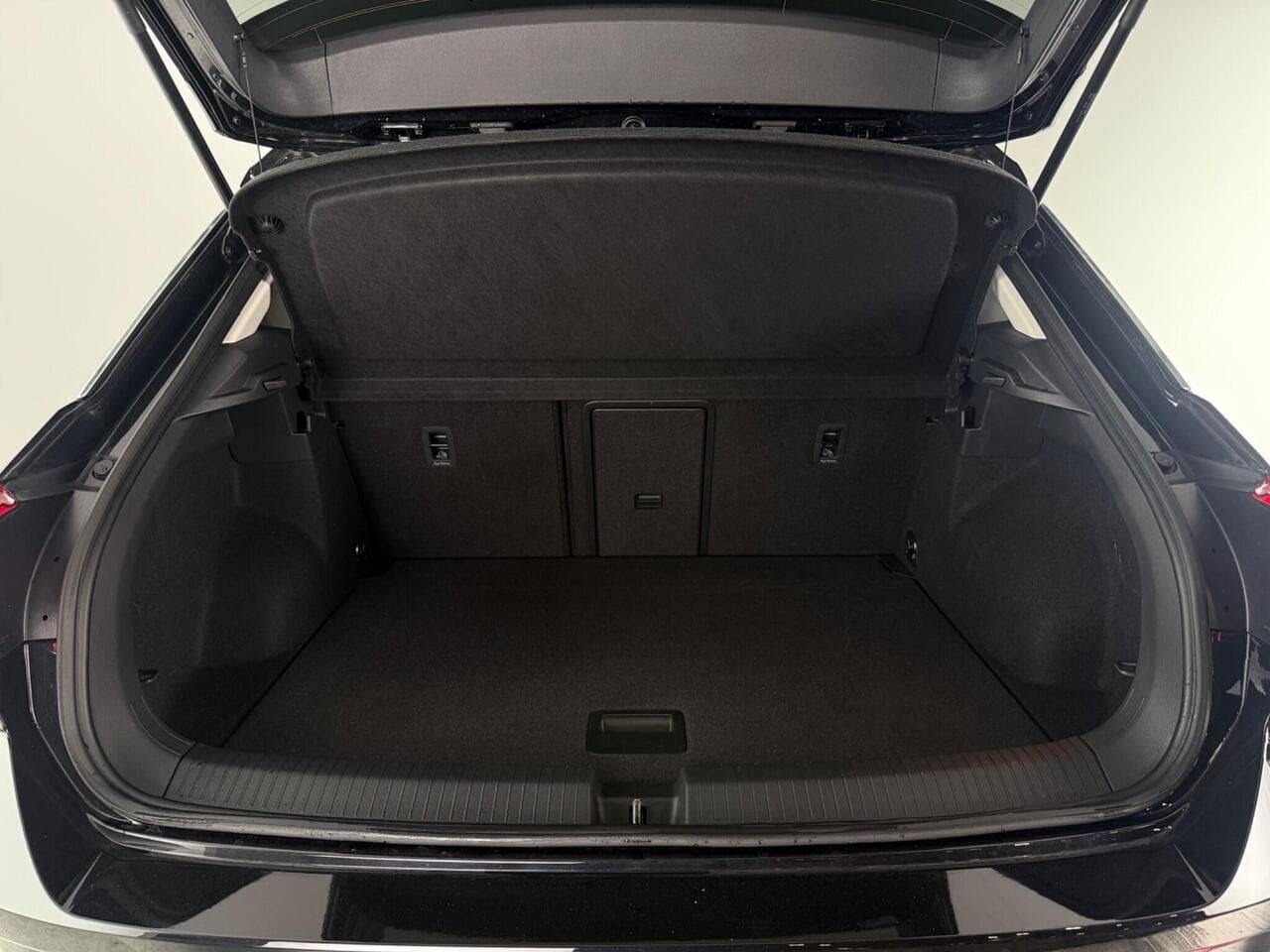Volkswagen T-Roc thumbnail Boot