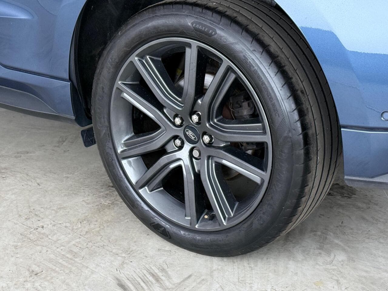 Ford Edge thumbnail Wheel