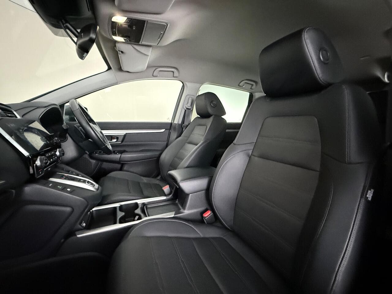 Honda CR-V thumbnail Seat Front Passenger