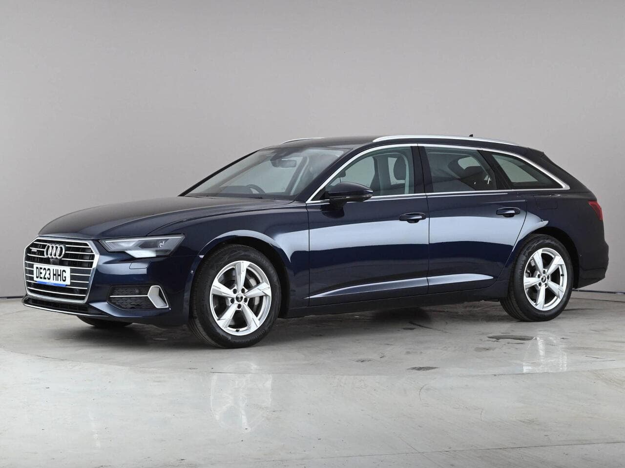 Audi A6 Avant thumbnail Front Left