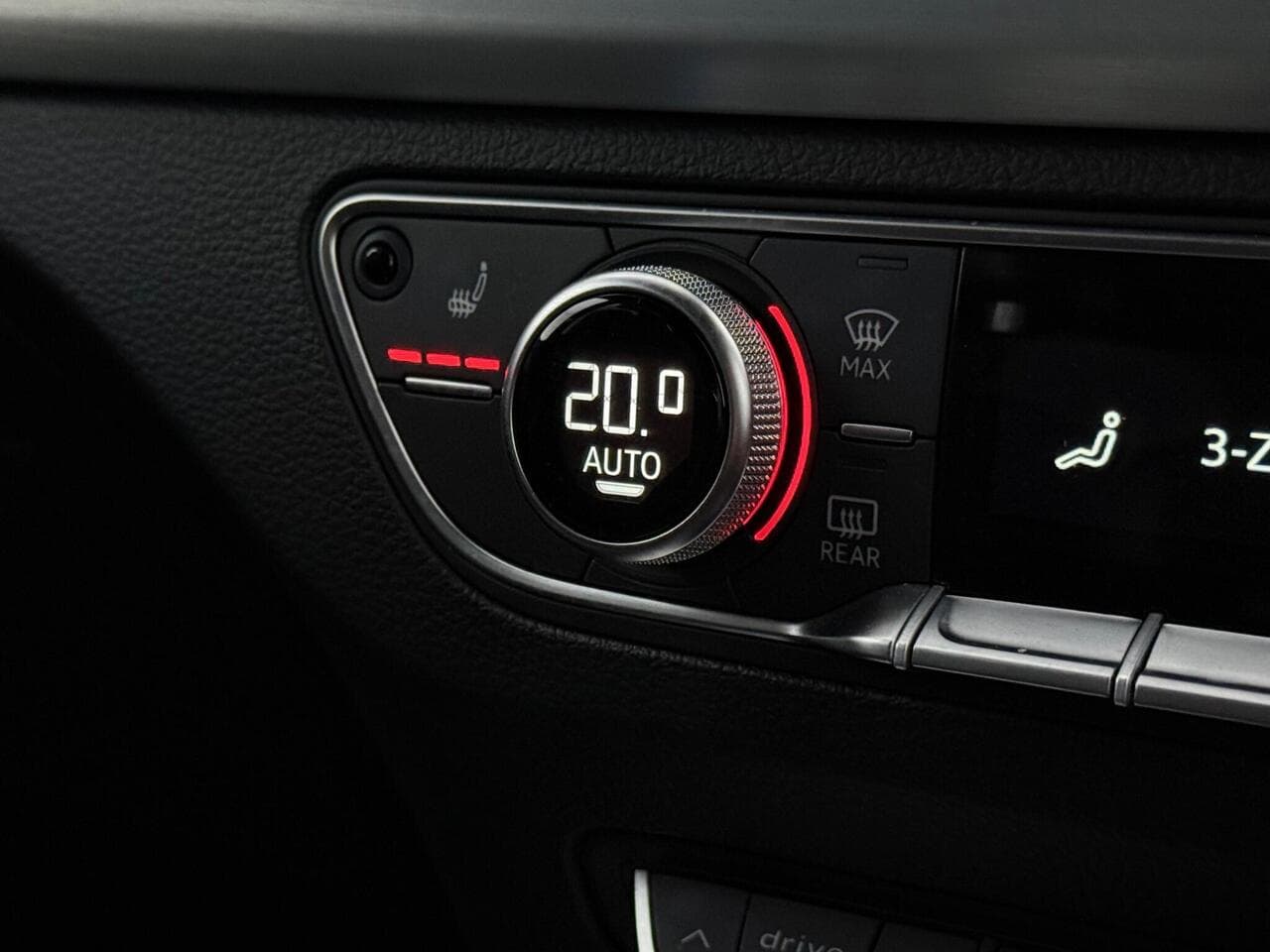 Audi Q5 thumbnail Misc Controls
