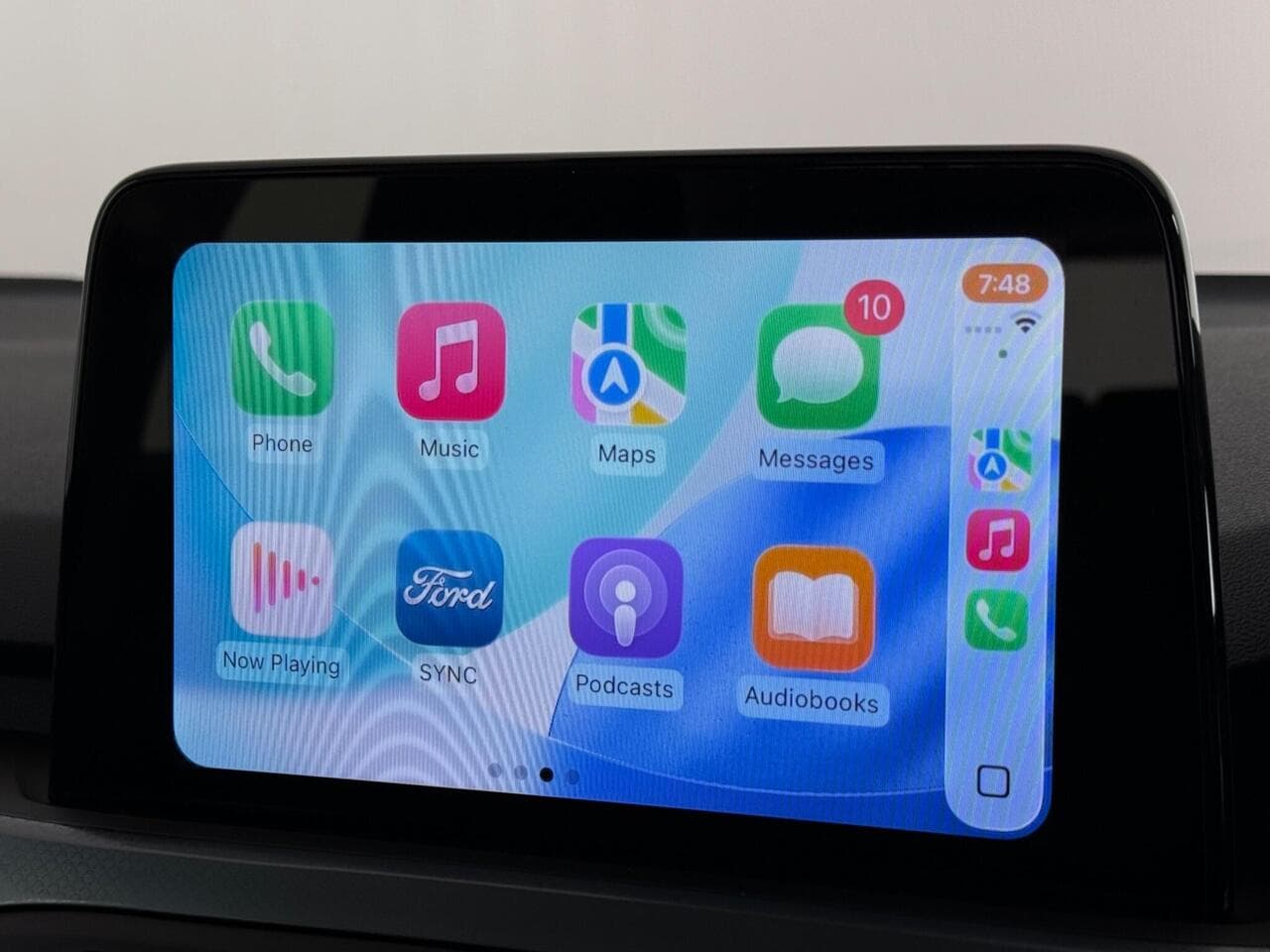 Ford Focus thumbnail Infotainment System