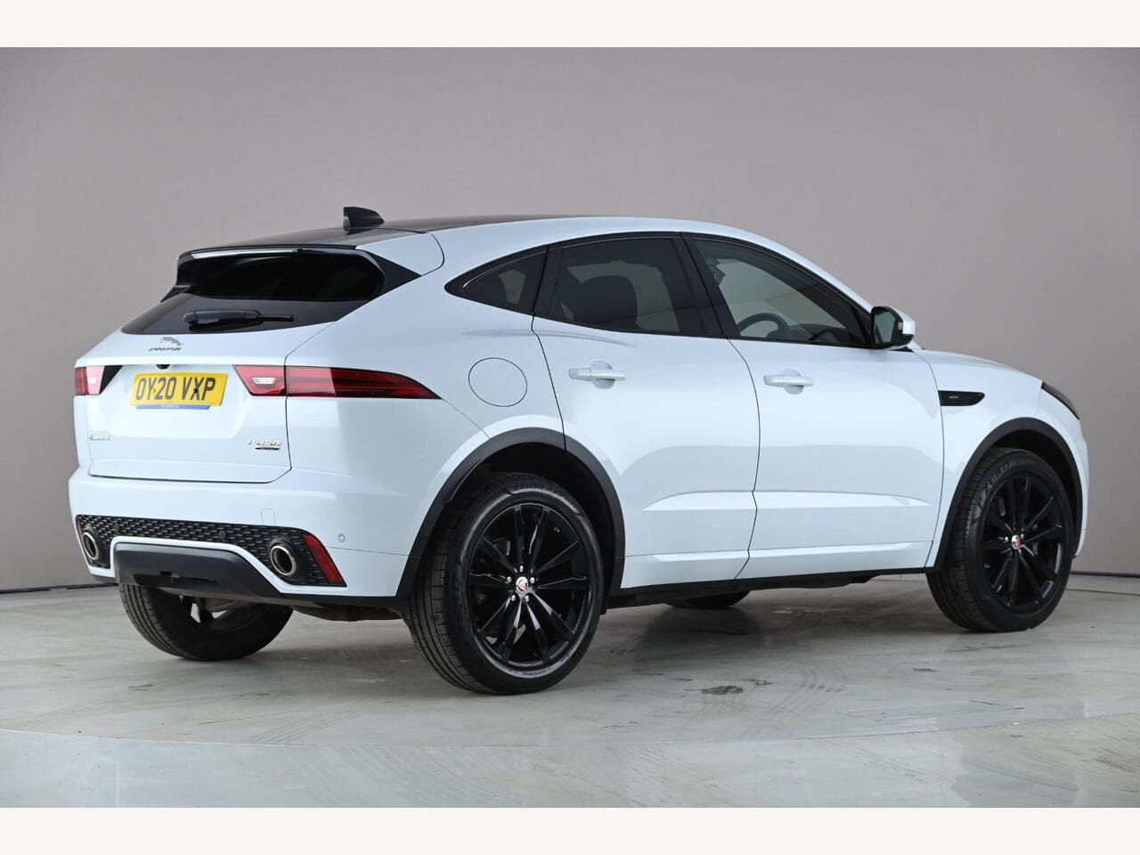 Jaguar E-PACE thumbnail Rear Right