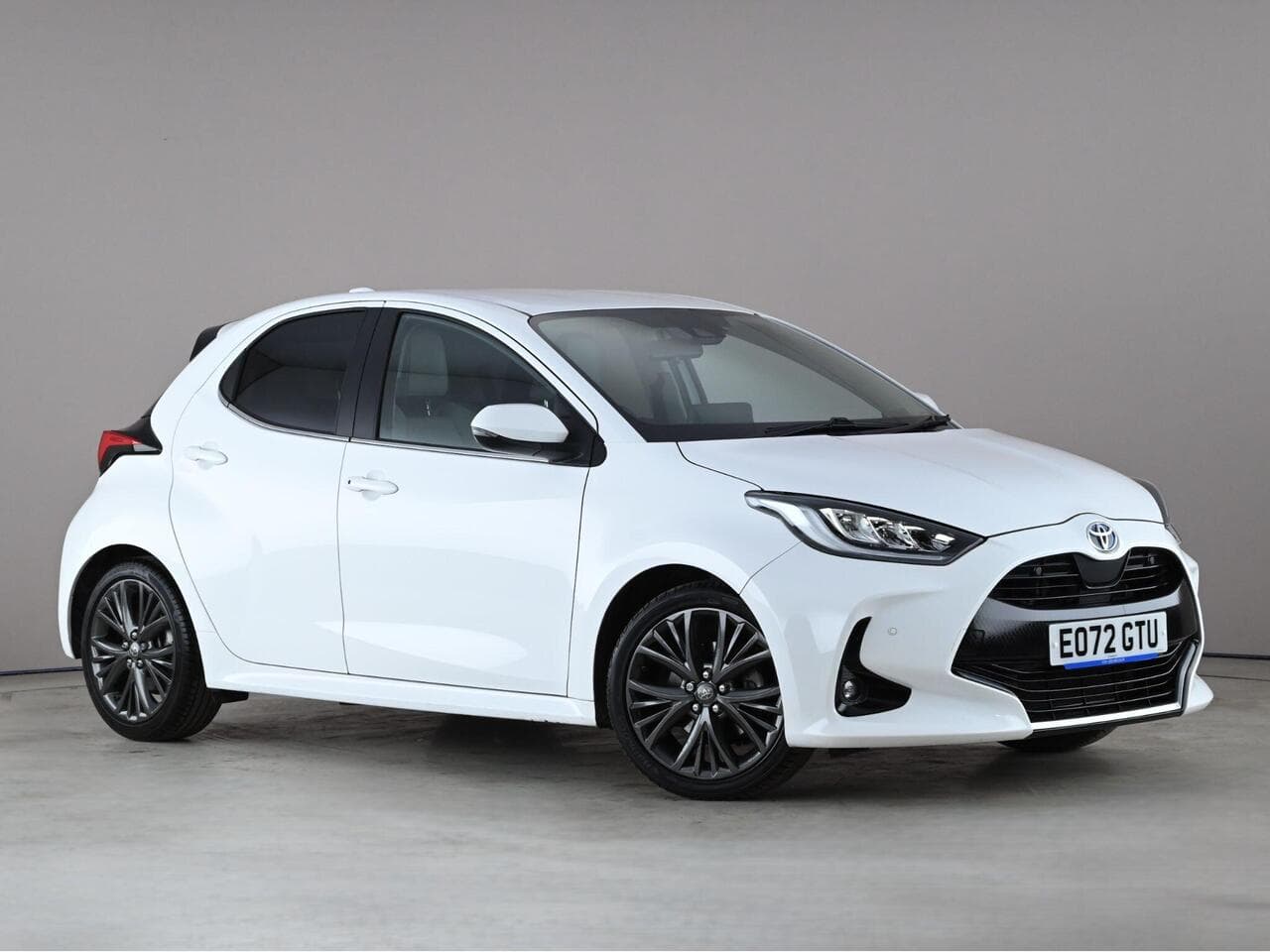 Toyota Yaris - Toyota Yaris 1.5 VVT-h Excel E-CVT Euro 6 (s/s) 5dr