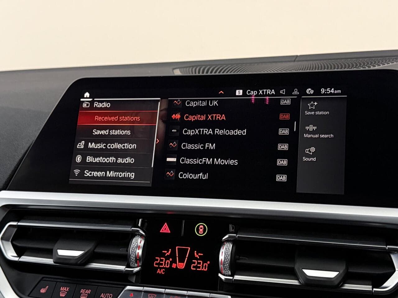 BMW 3 Series thumbnail Infotainment System