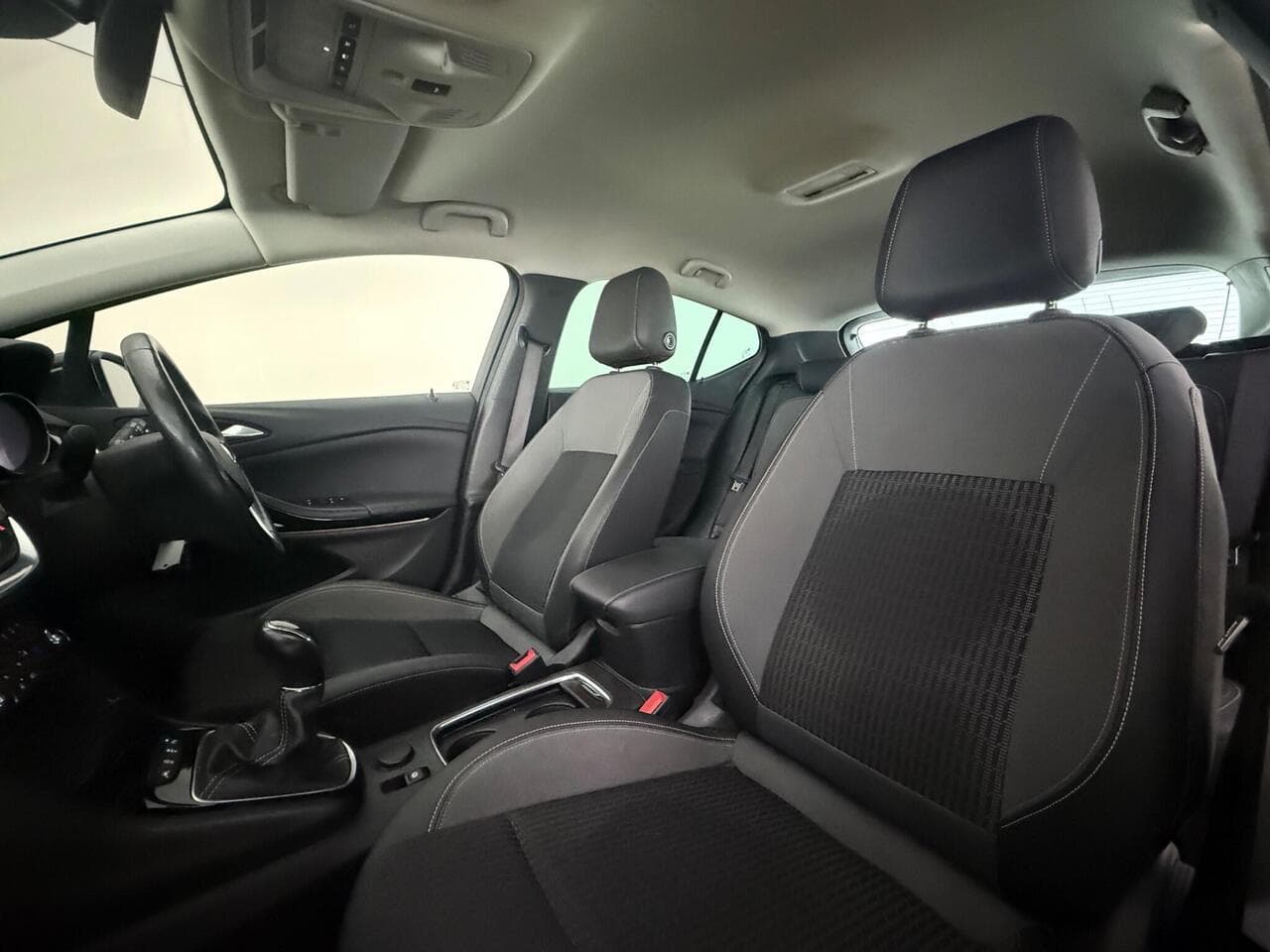 Vauxhall Astra thumbnail Seat Front Passenger