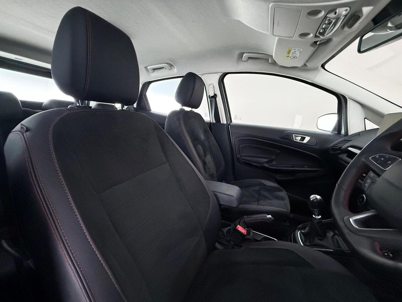 Ford EcoSport thumbnail Seat Driver