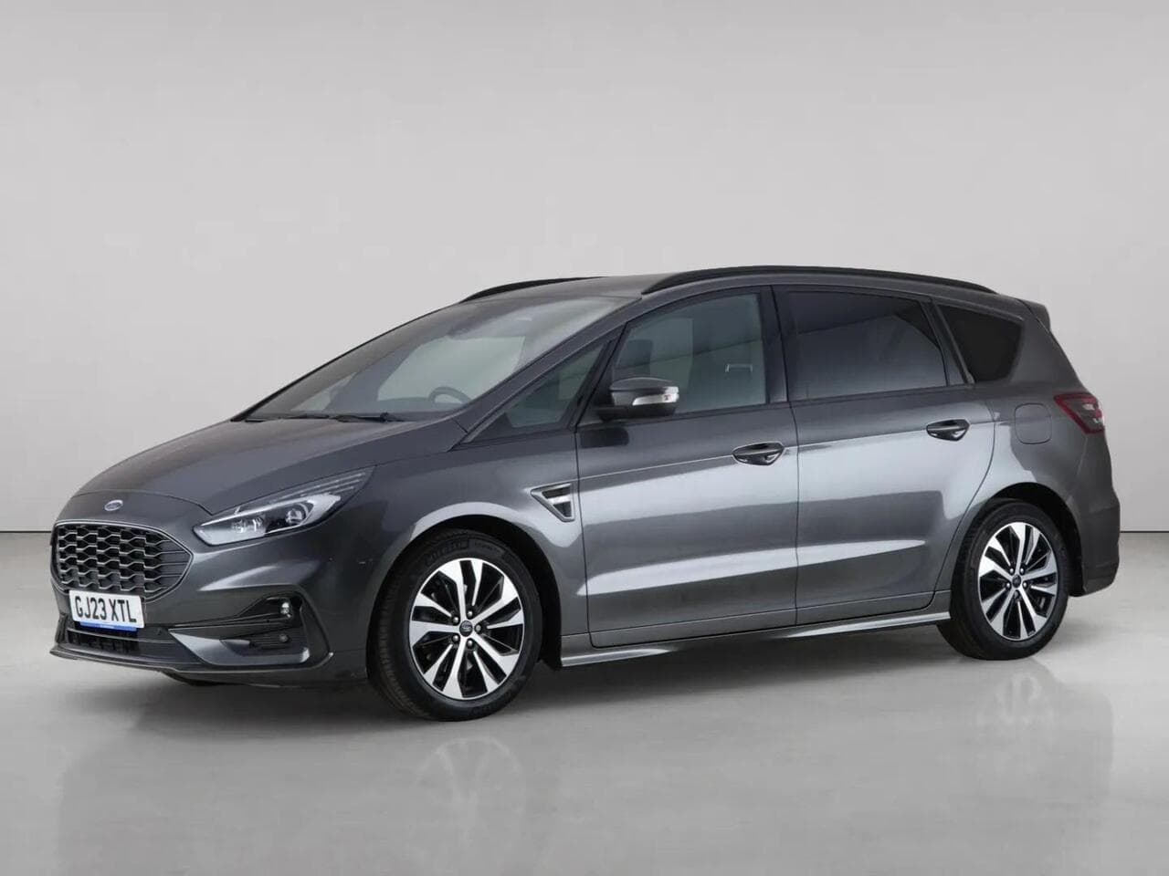 Ford S-Max thumbnail Front Left