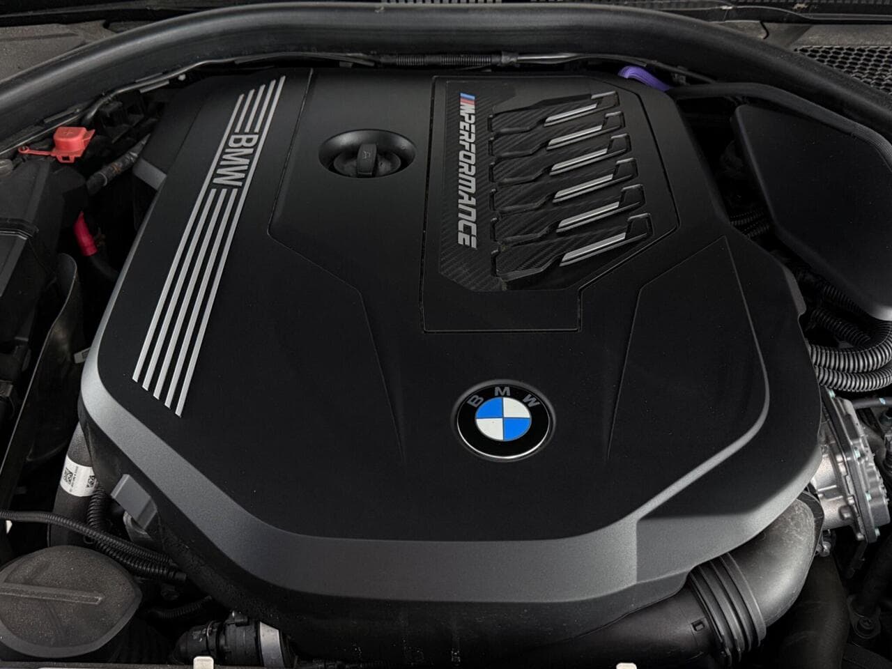 BMW 3 Series thumbnail Engine