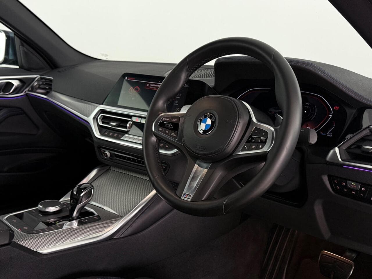 BMW 4 Series thumbnail Interior Front
