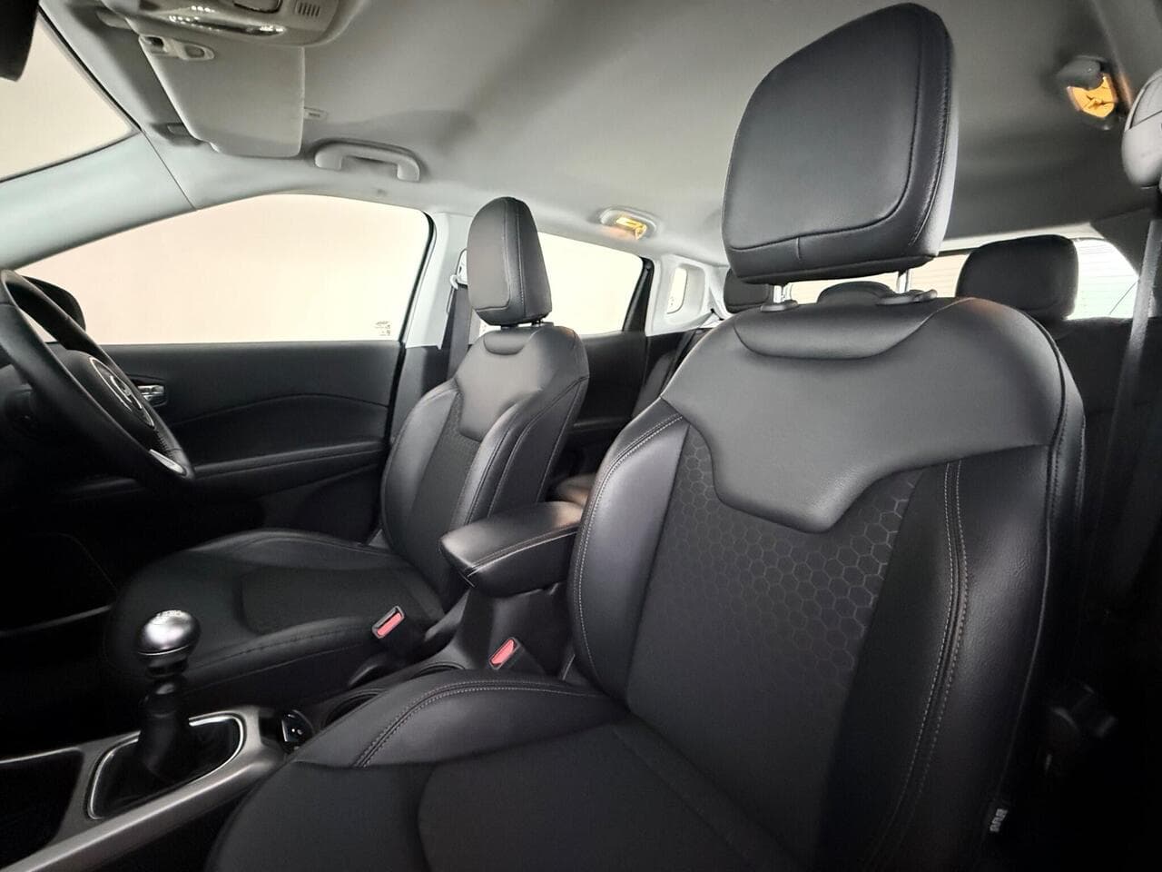 Jeep Compass thumbnail Seat Front Passenger