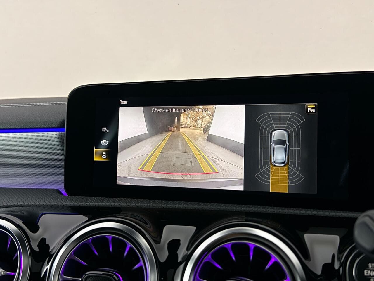 Mercedes-Benz A Class thumbnail Infotainment System
