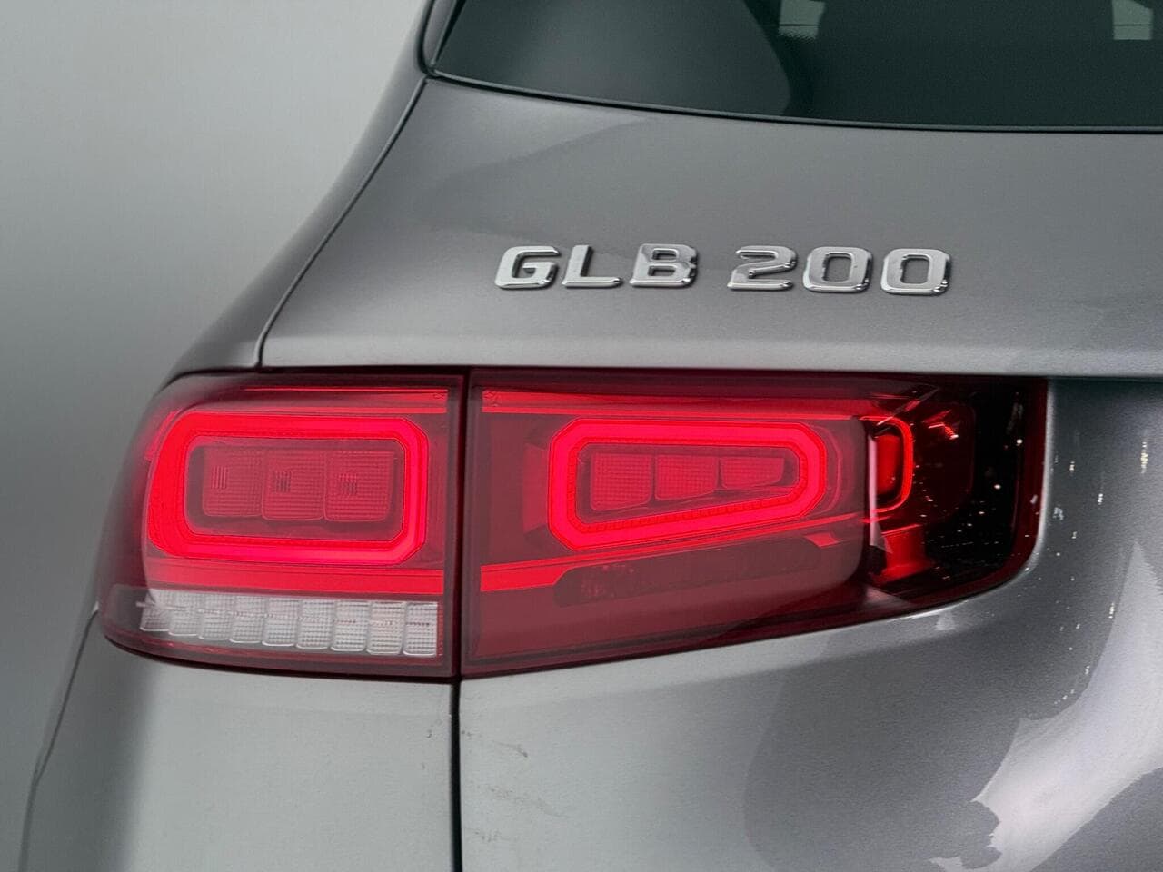 Mercedes-Benz GLB thumbnail Lights Rear