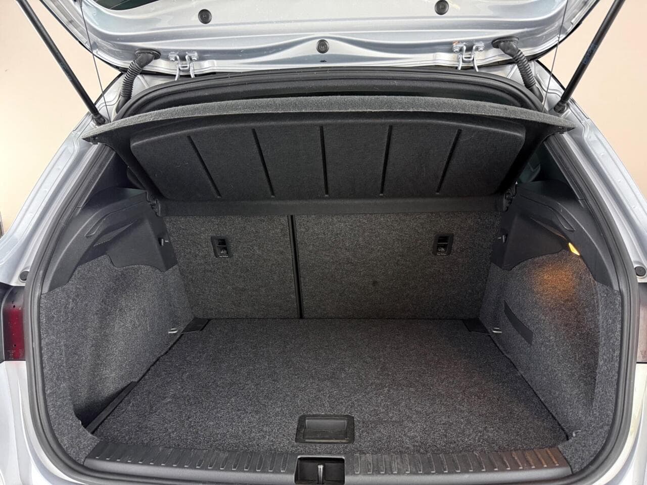 SEAT Arona thumbnail Boot