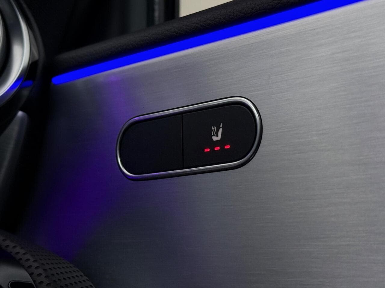 Mercedes-Benz A Class thumbnail Misc Controls