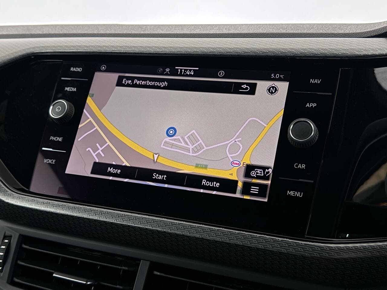 Volkswagen T-Cross thumbnail Infotainment System