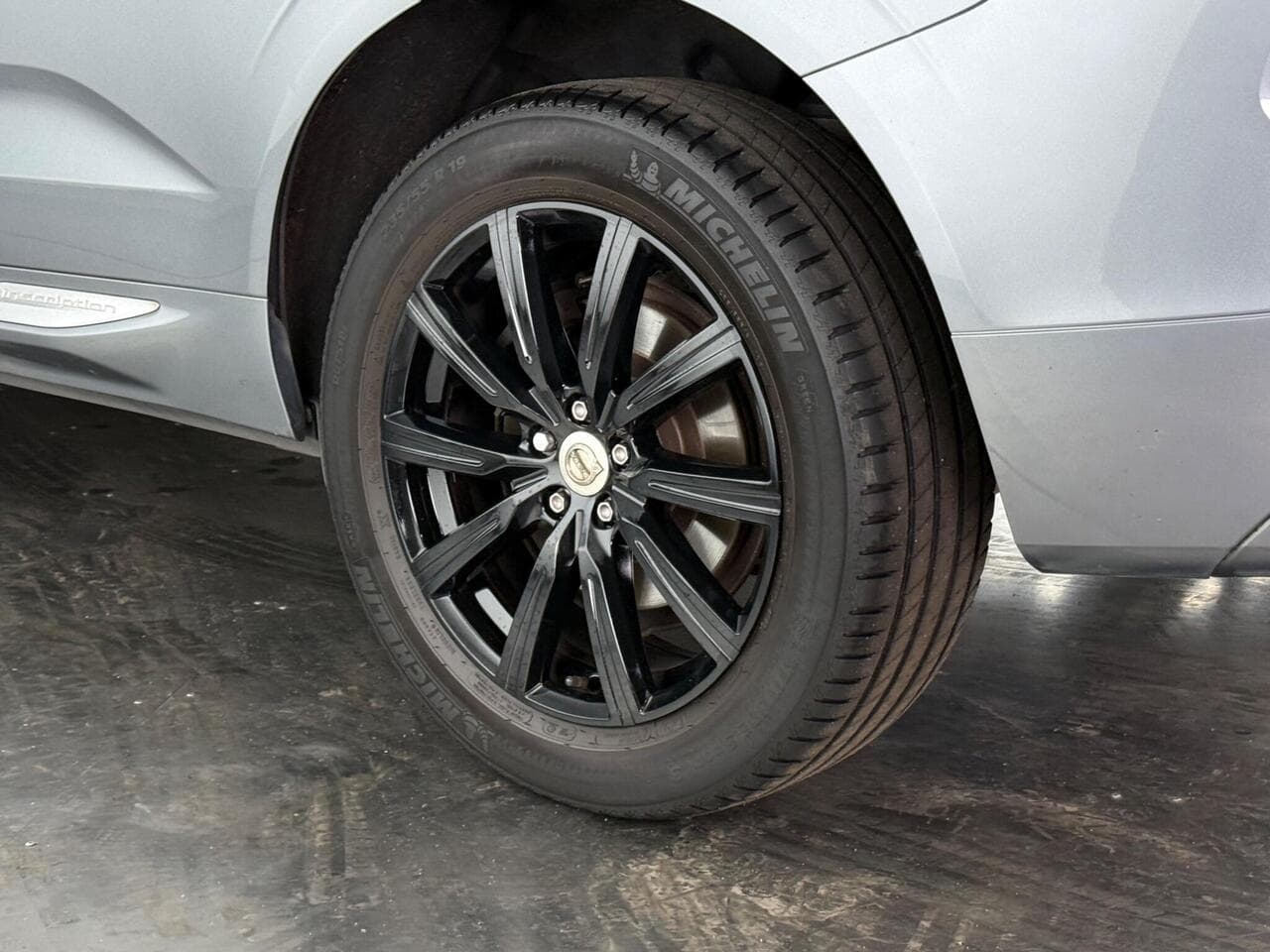 Volvo XC60 thumbnail Wheel
