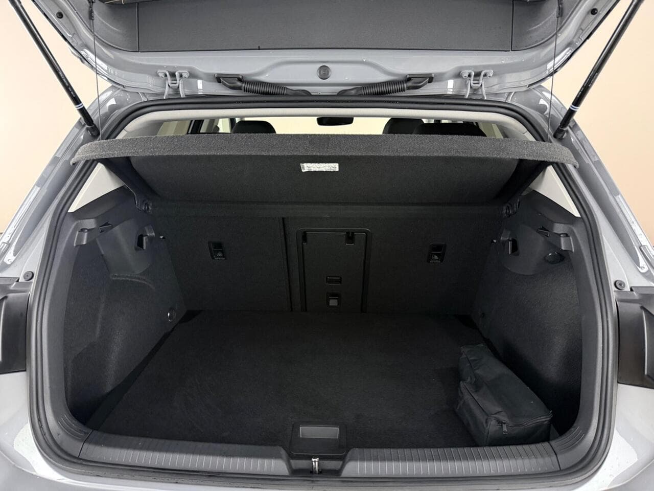 Volkswagen Golf thumbnail Boot