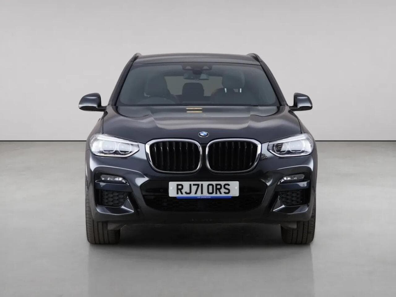 BMW X3 thumbnail Front