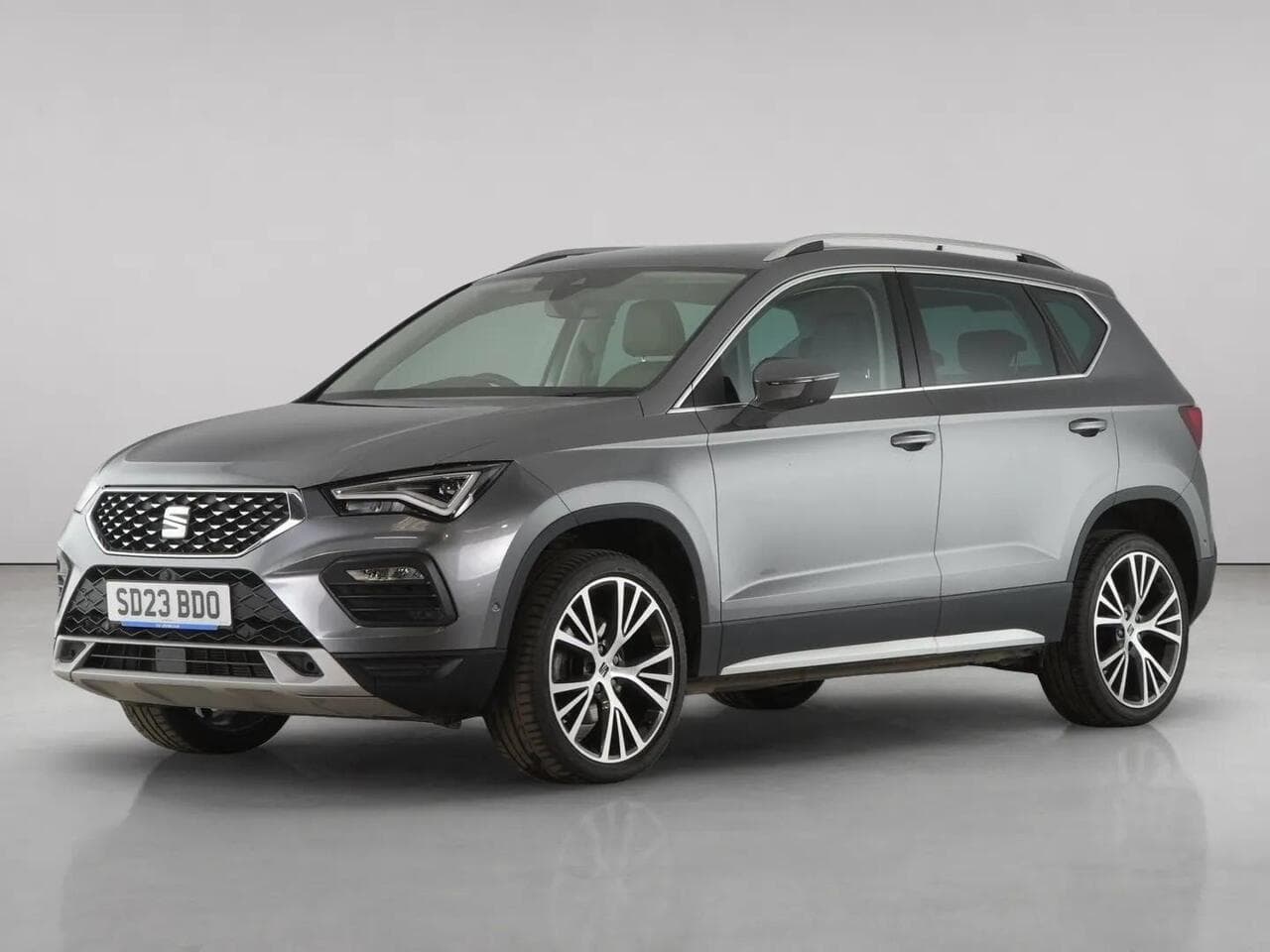 SEAT Ateca thumbnail Front Left