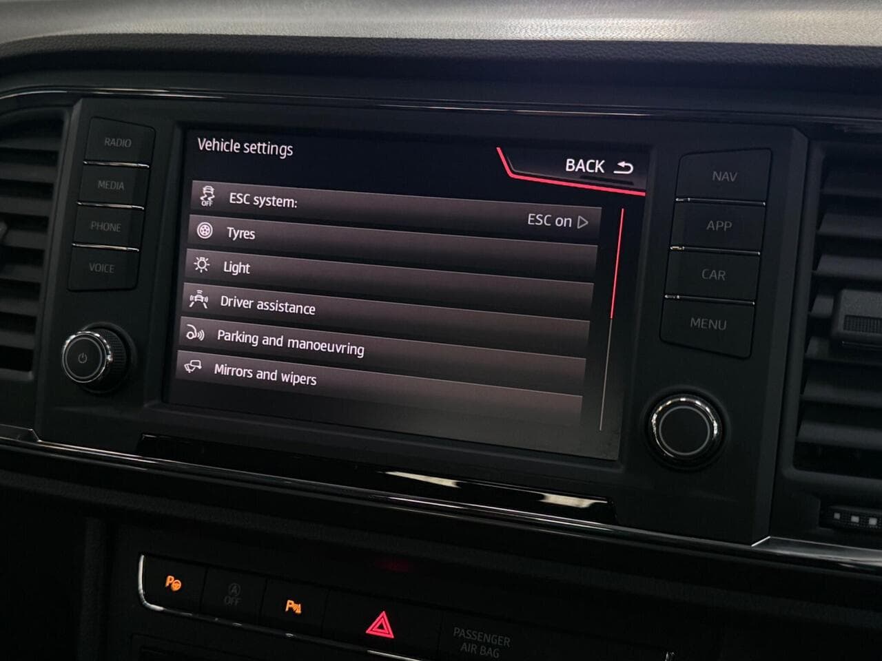 SEAT Ateca thumbnail Infotainment System