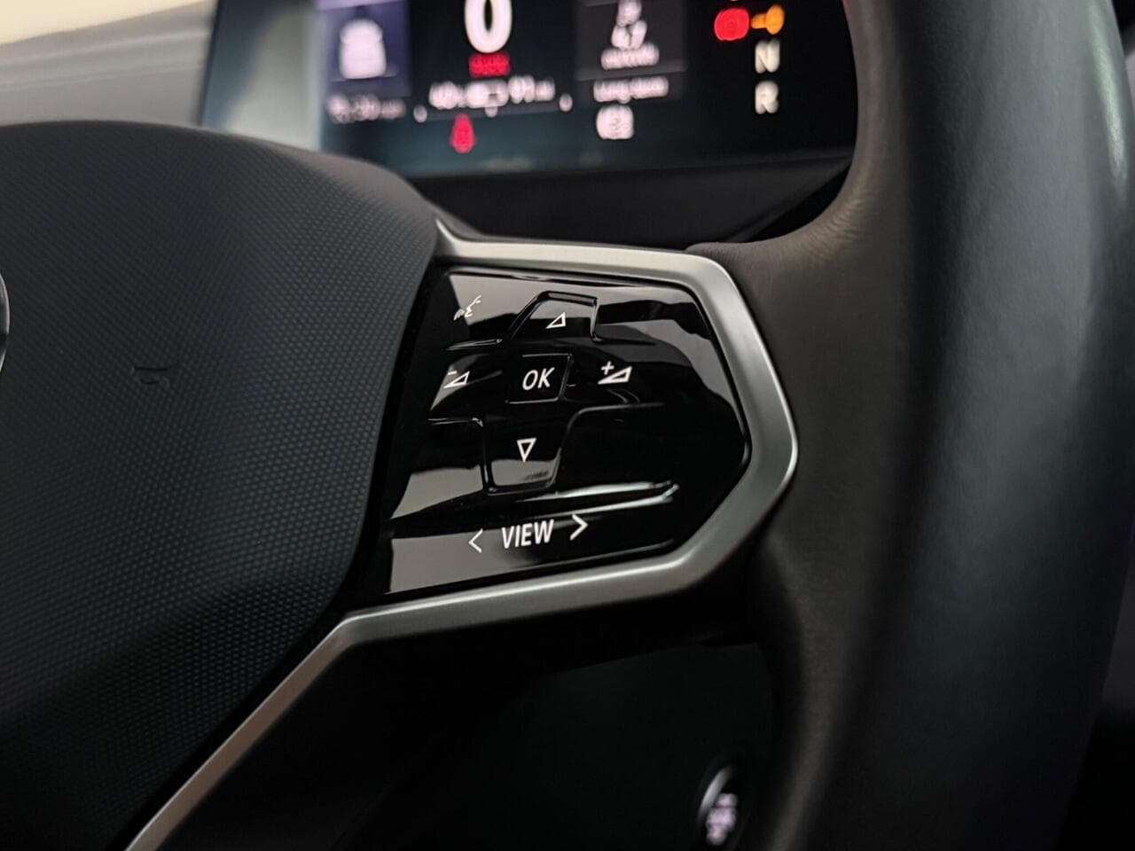 Volkswagen ID.4 thumbnail Misc Controls
