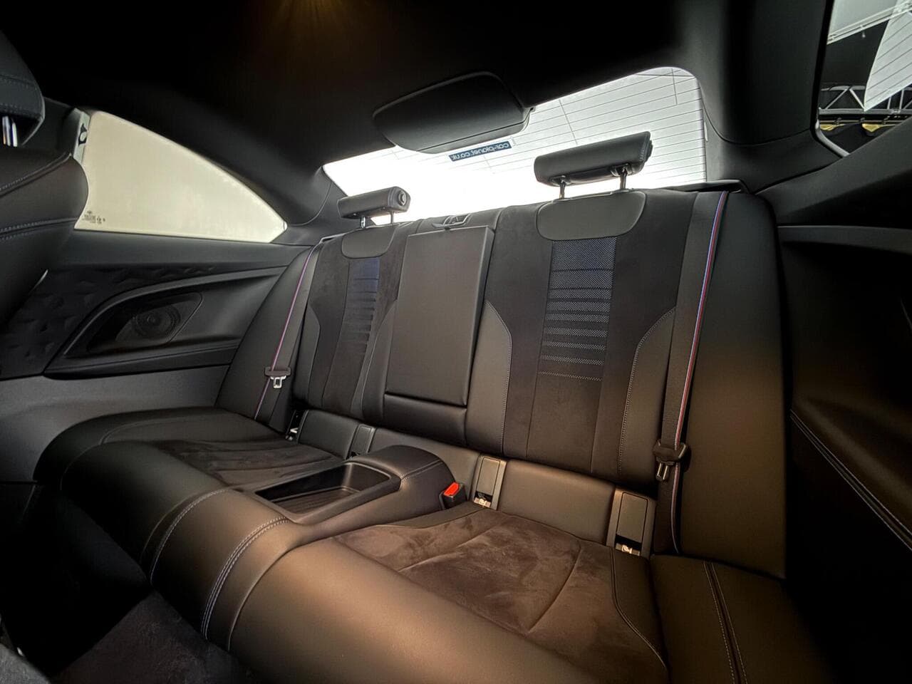 BMW 2 Series thumbnail Seats Rear