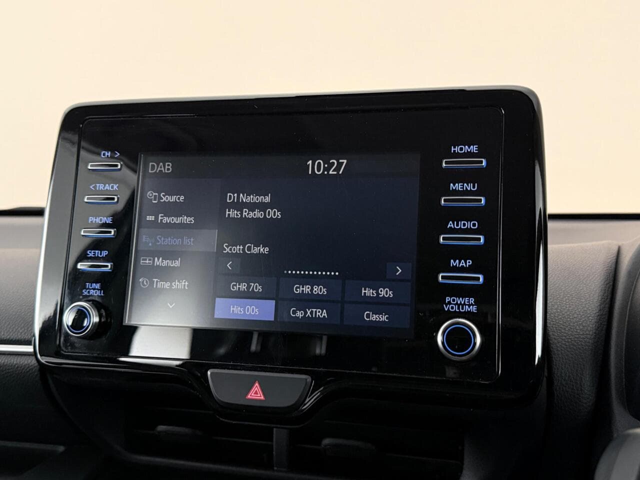 Toyota Yaris thumbnail Infotainment System