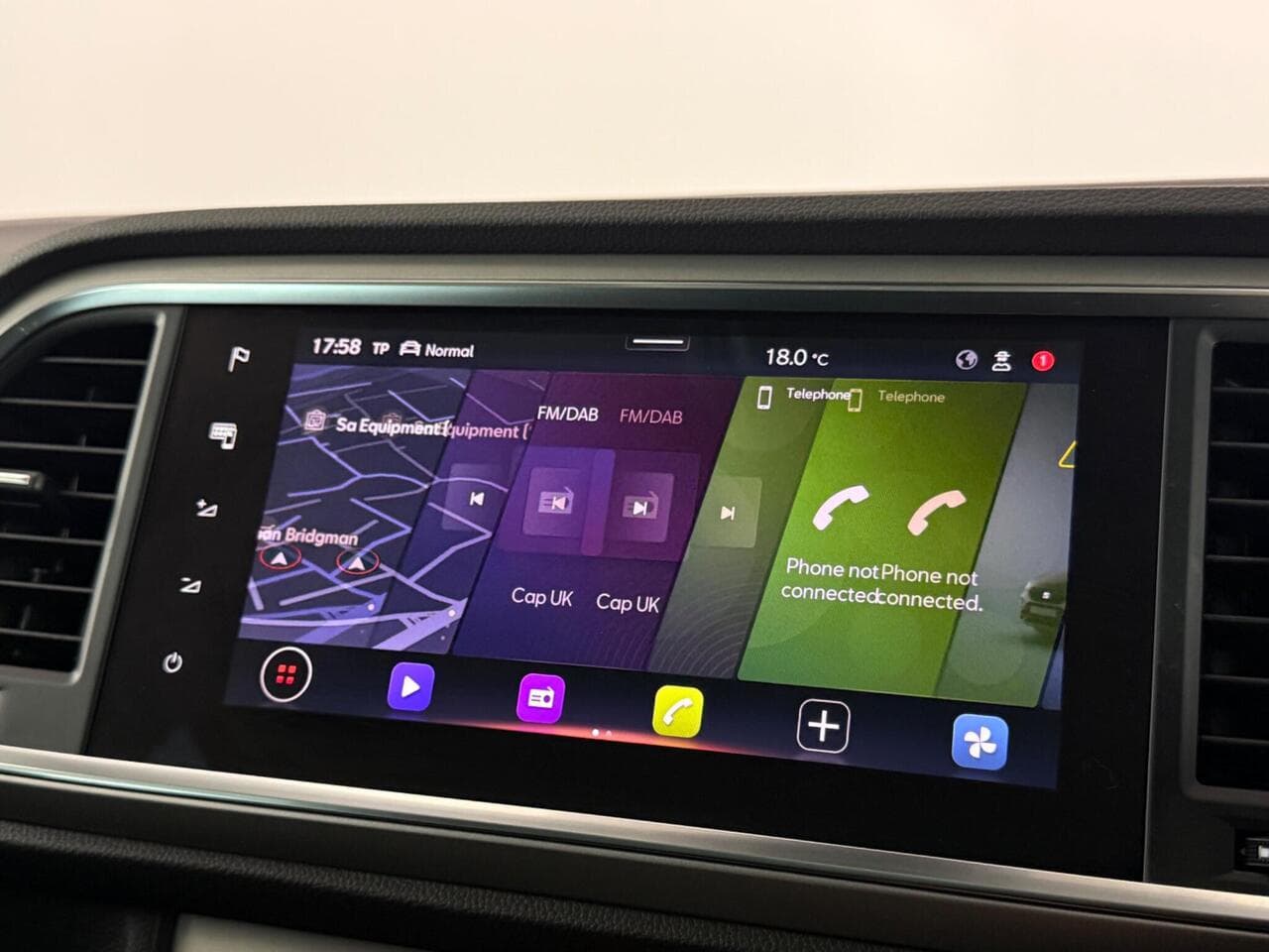 SEAT Ateca thumbnail Infotainment System