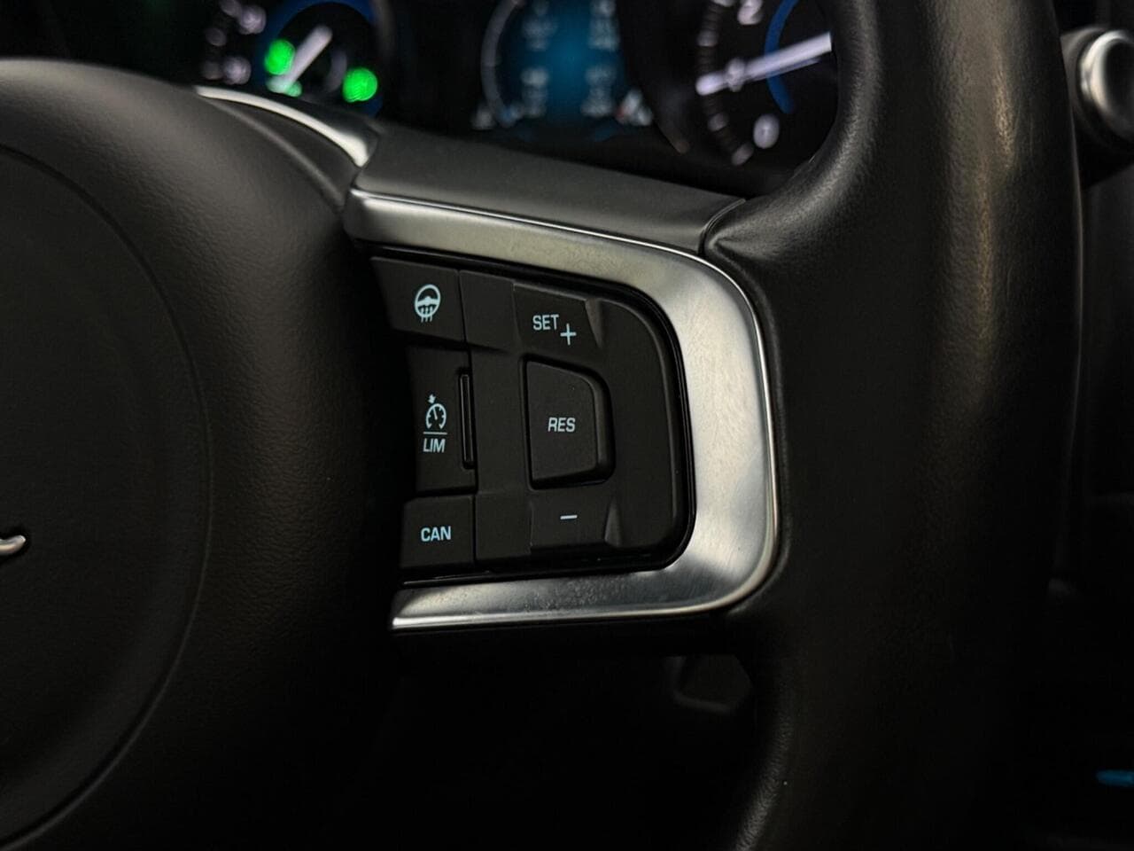 Jaguar XF thumbnail Misc Controls
