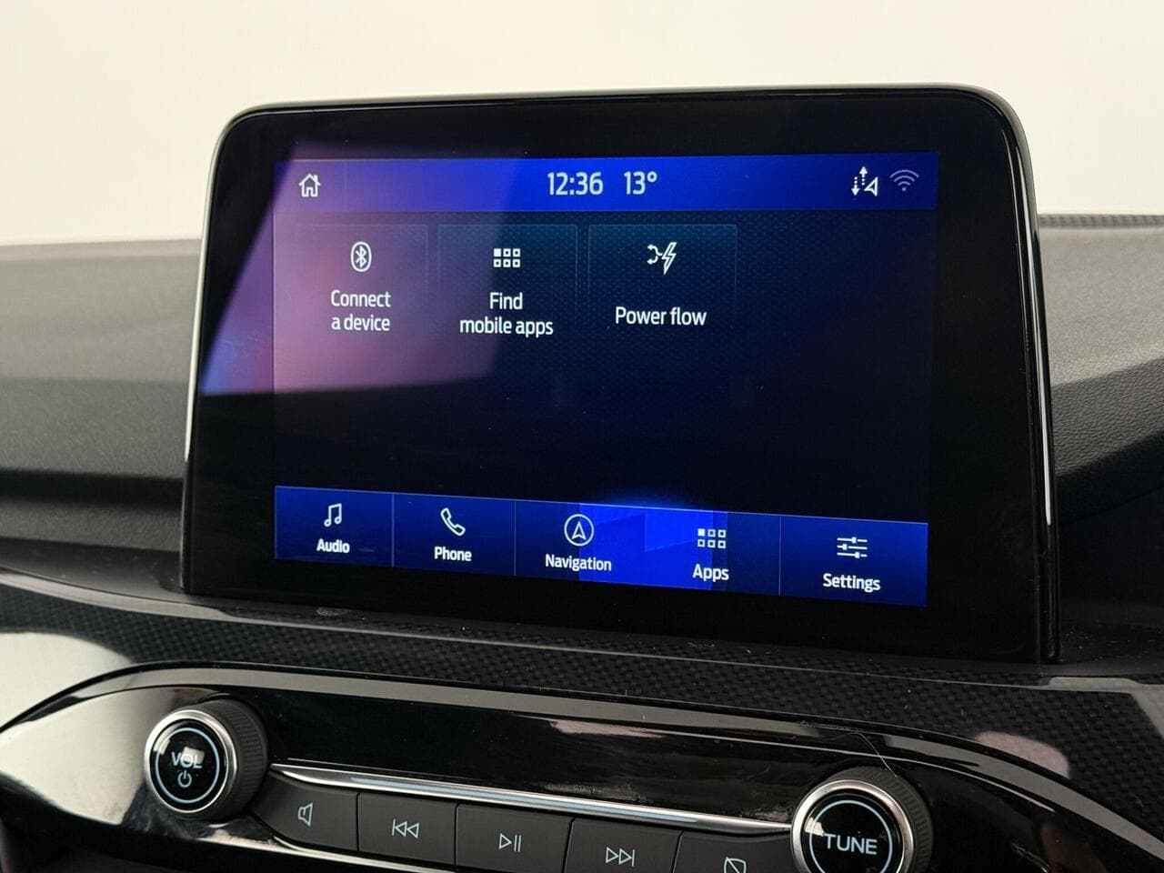 Ford Kuga thumbnail Infotainment System