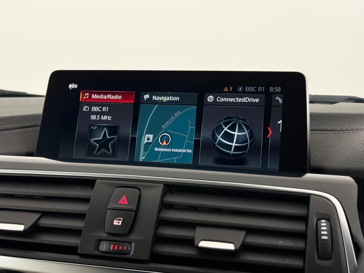BMW 4 Series Gran Coupe thumbnail Infotainment System
