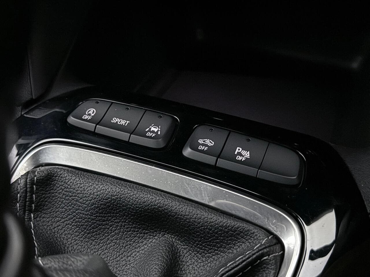 Vauxhall Corsa thumbnail Misc Controls