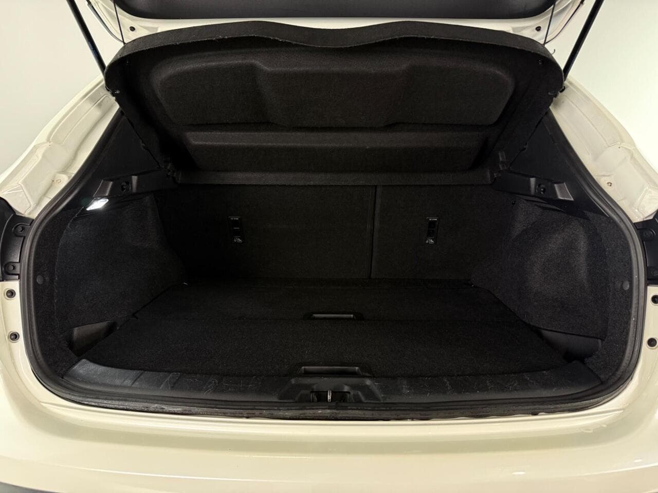 Nissan Qashqai thumbnail Boot