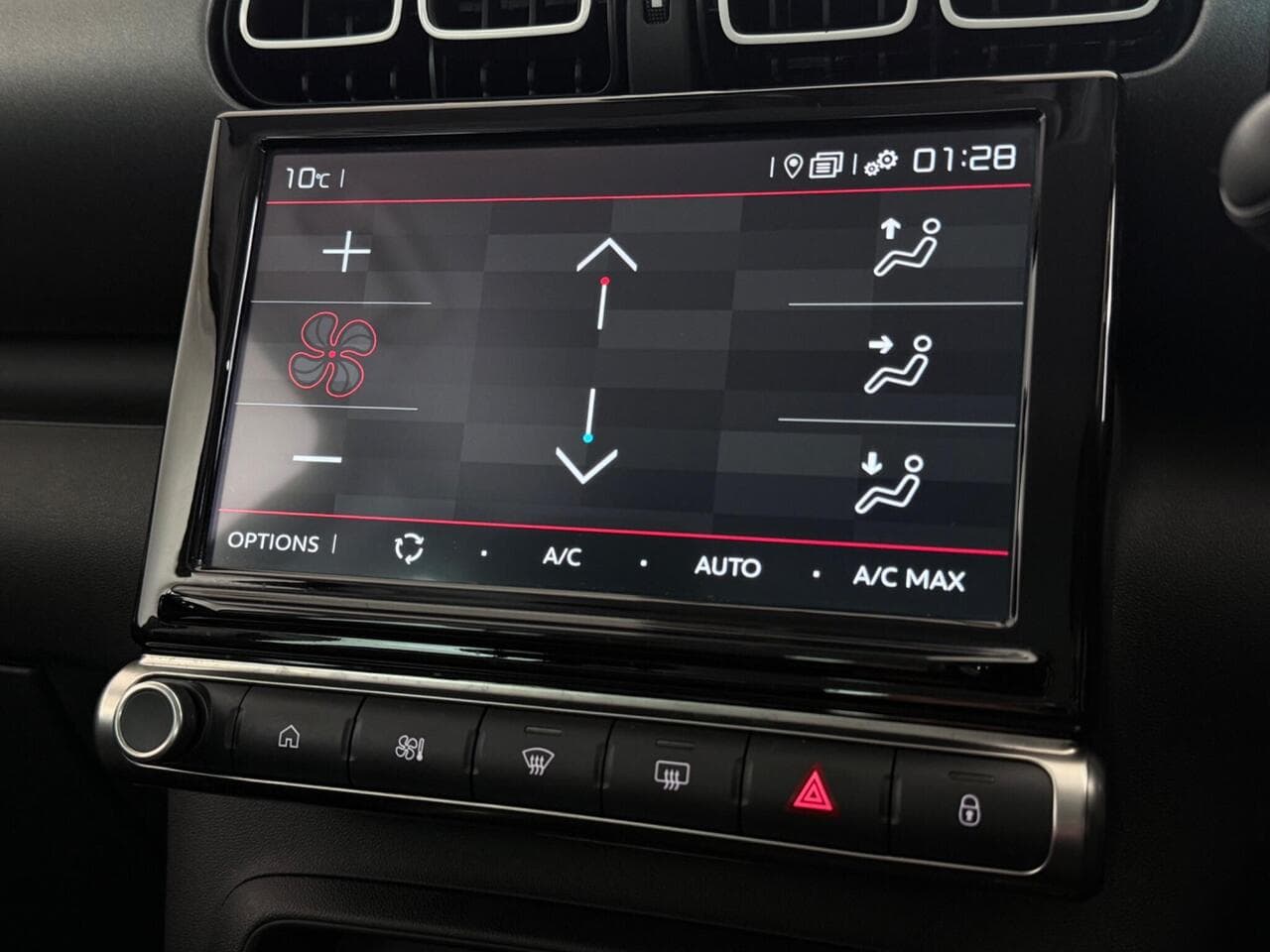 Citroen C3 Aircross thumbnail Infotainment System