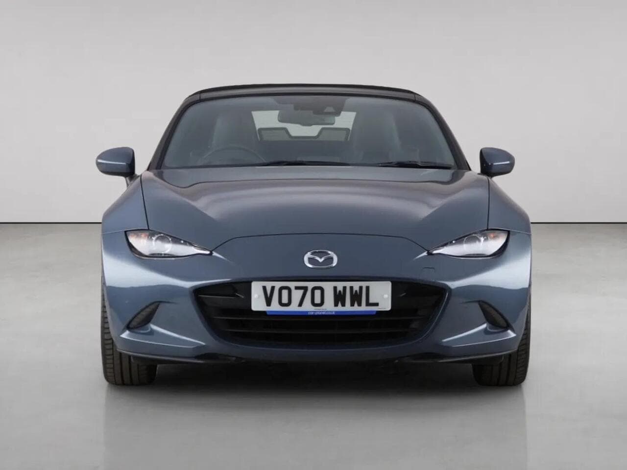 Mazda MX-5 thumbnail Front