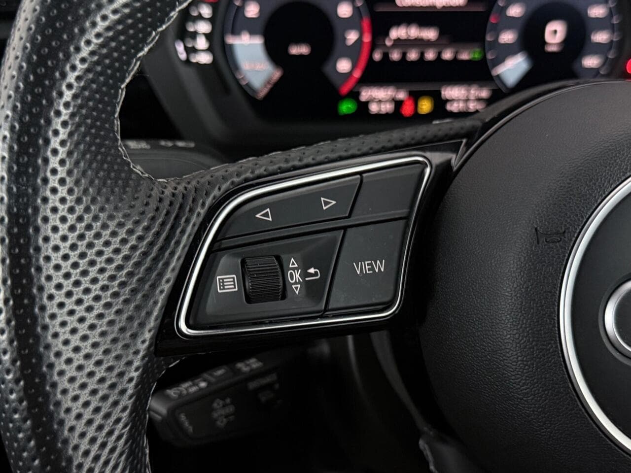 Audi A3 thumbnail Misc Controls