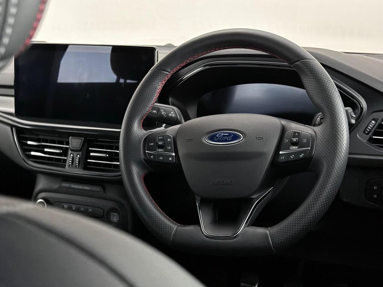 Ford Focus thumbnail Steering Wheel