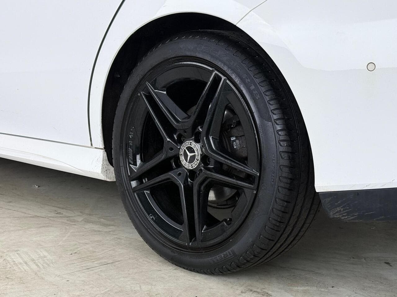 Mercedes-Benz CLA thumbnail Wheel