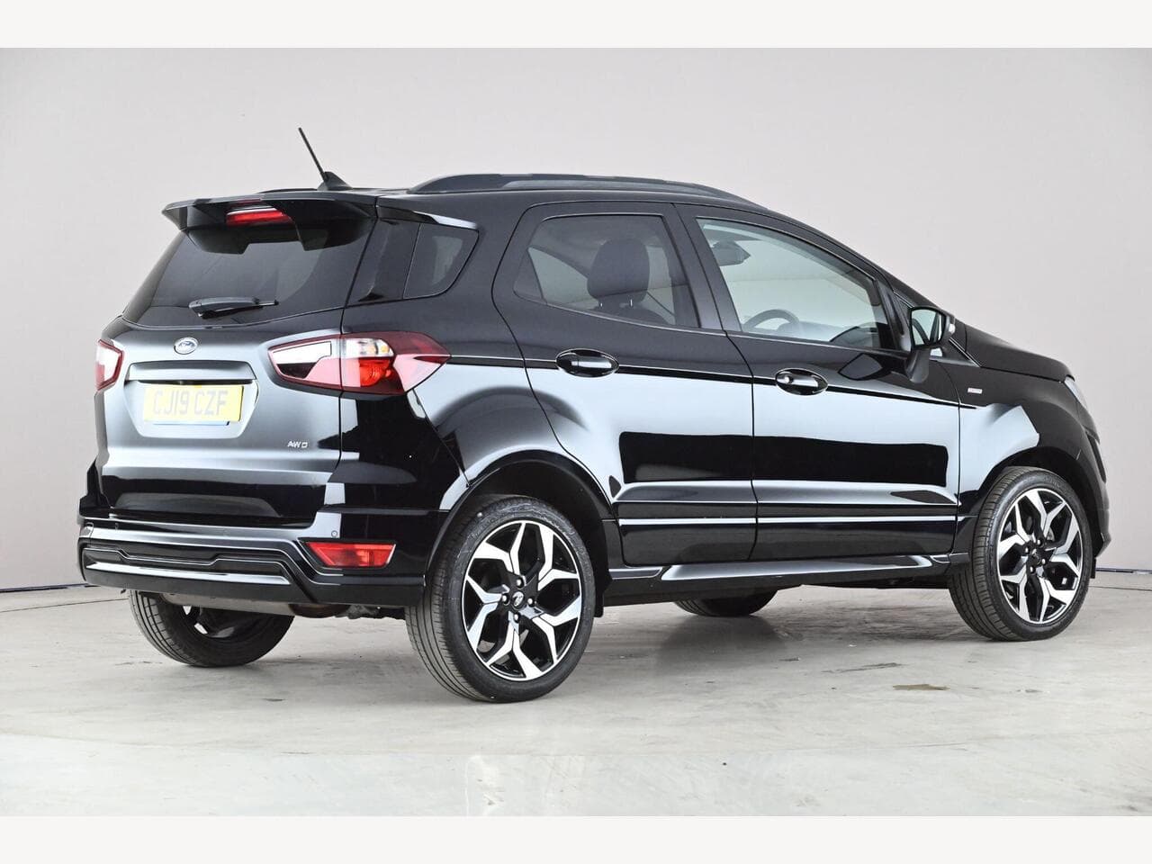 Ford EcoSport thumbnail Rear Right