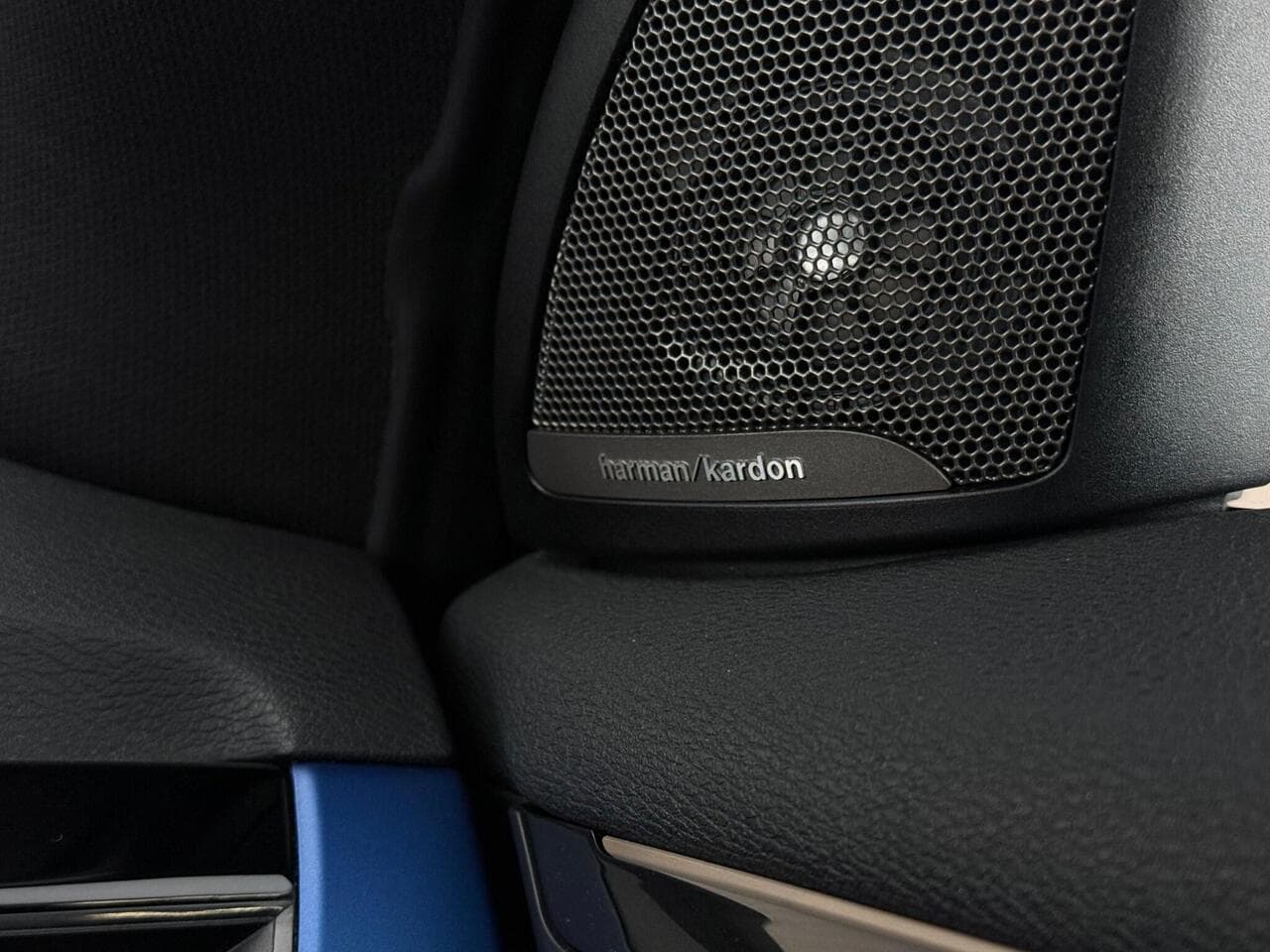 BMW X1 thumbnail Misc Controls