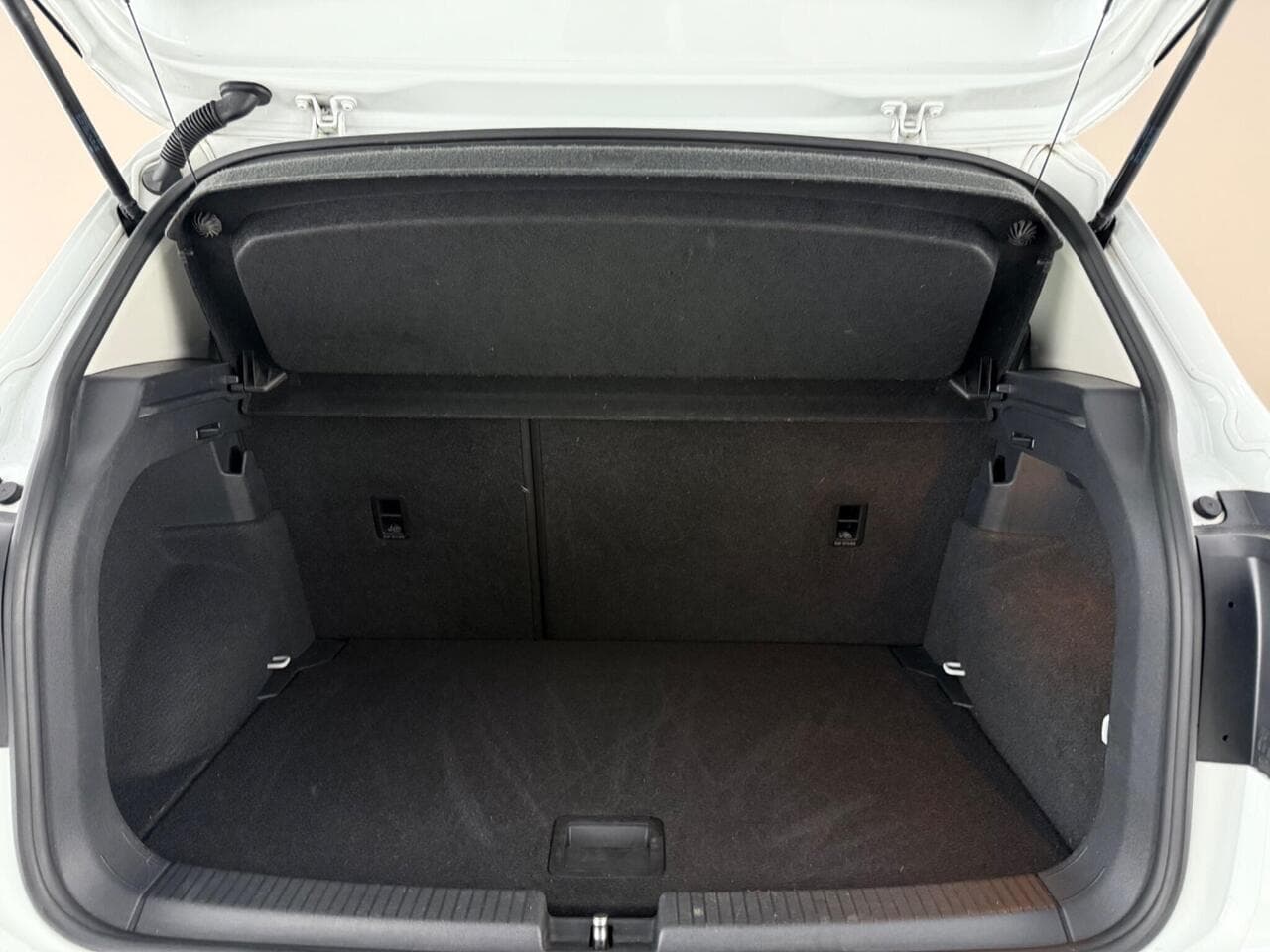 Volkswagen T-Cross thumbnail Boot