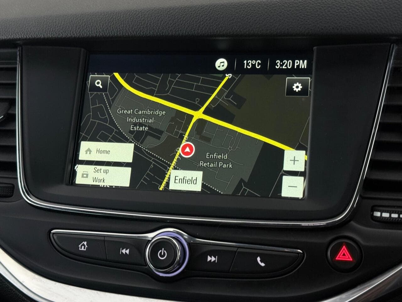 Vauxhall Astra thumbnail Infotainment System