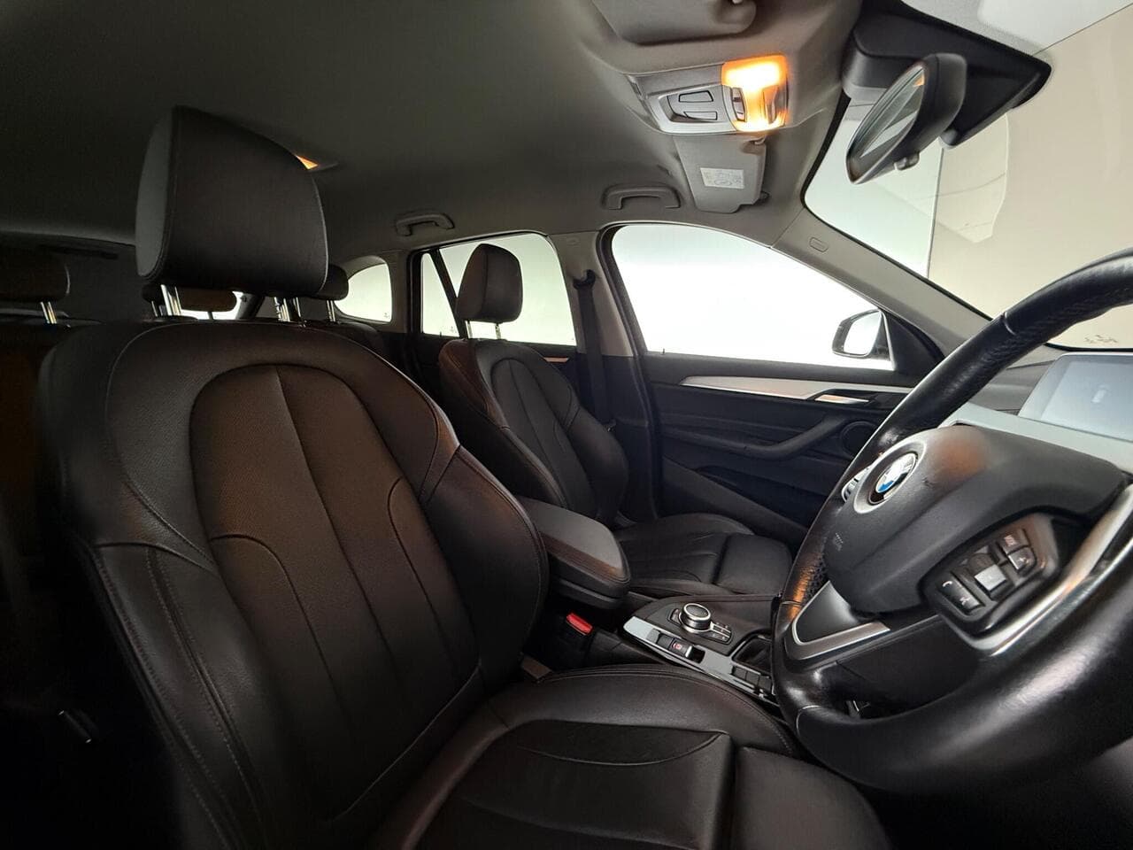 BMW X1 thumbnail Seat Driver