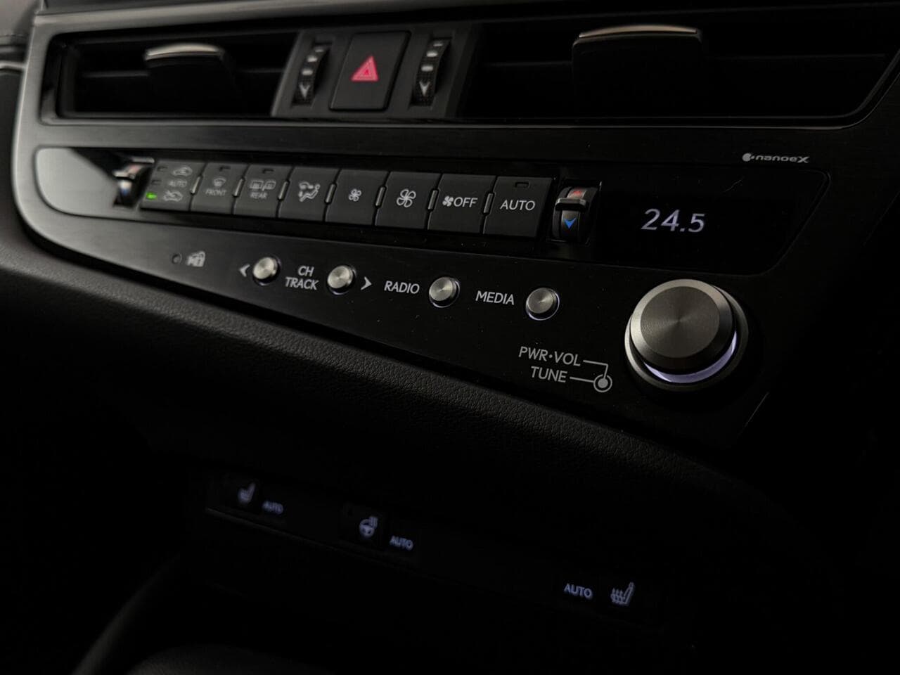 Lexus ES thumbnail Misc Controls