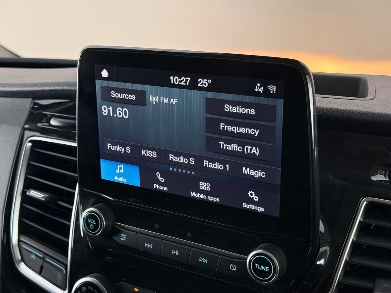 Ford Transit Custom thumbnail Infotainment System