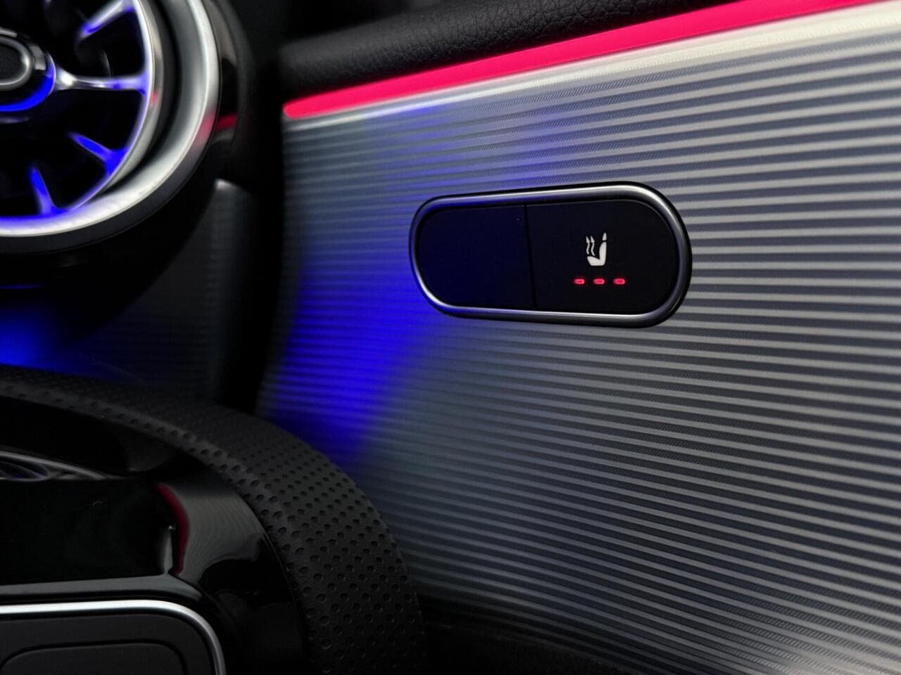 Mercedes-Benz A Class thumbnail Misc Controls
