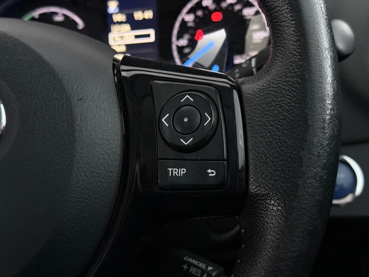 Toyota Yaris thumbnail Misc Controls