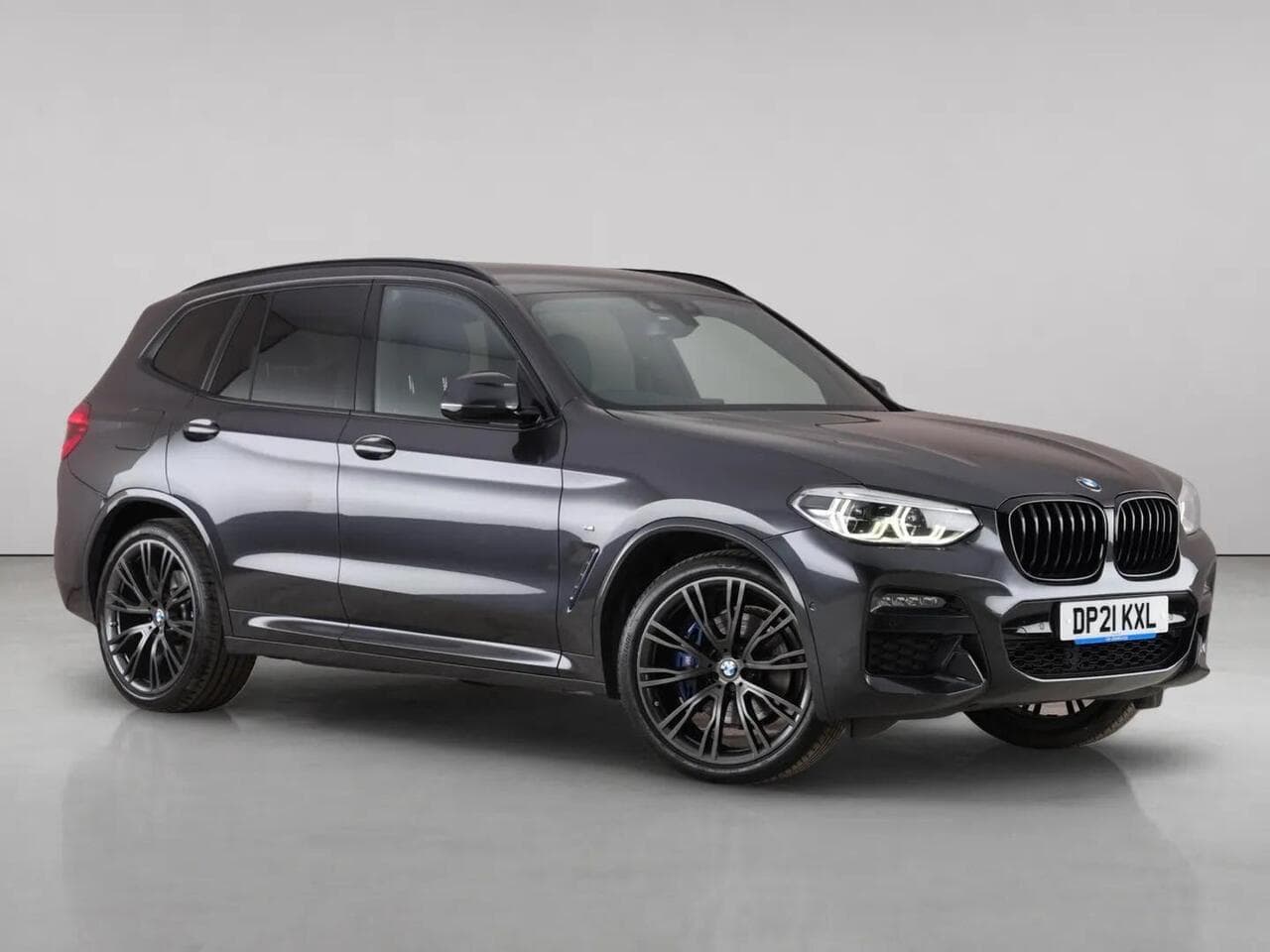 BMW X3 thumbnail Front Right